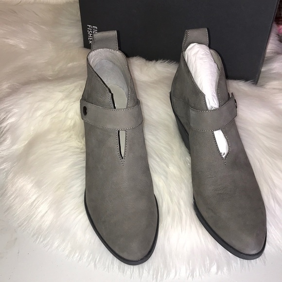 Eileen Fisher Tempo Bootie in Graphite Nubuck - Picture 3 of 5